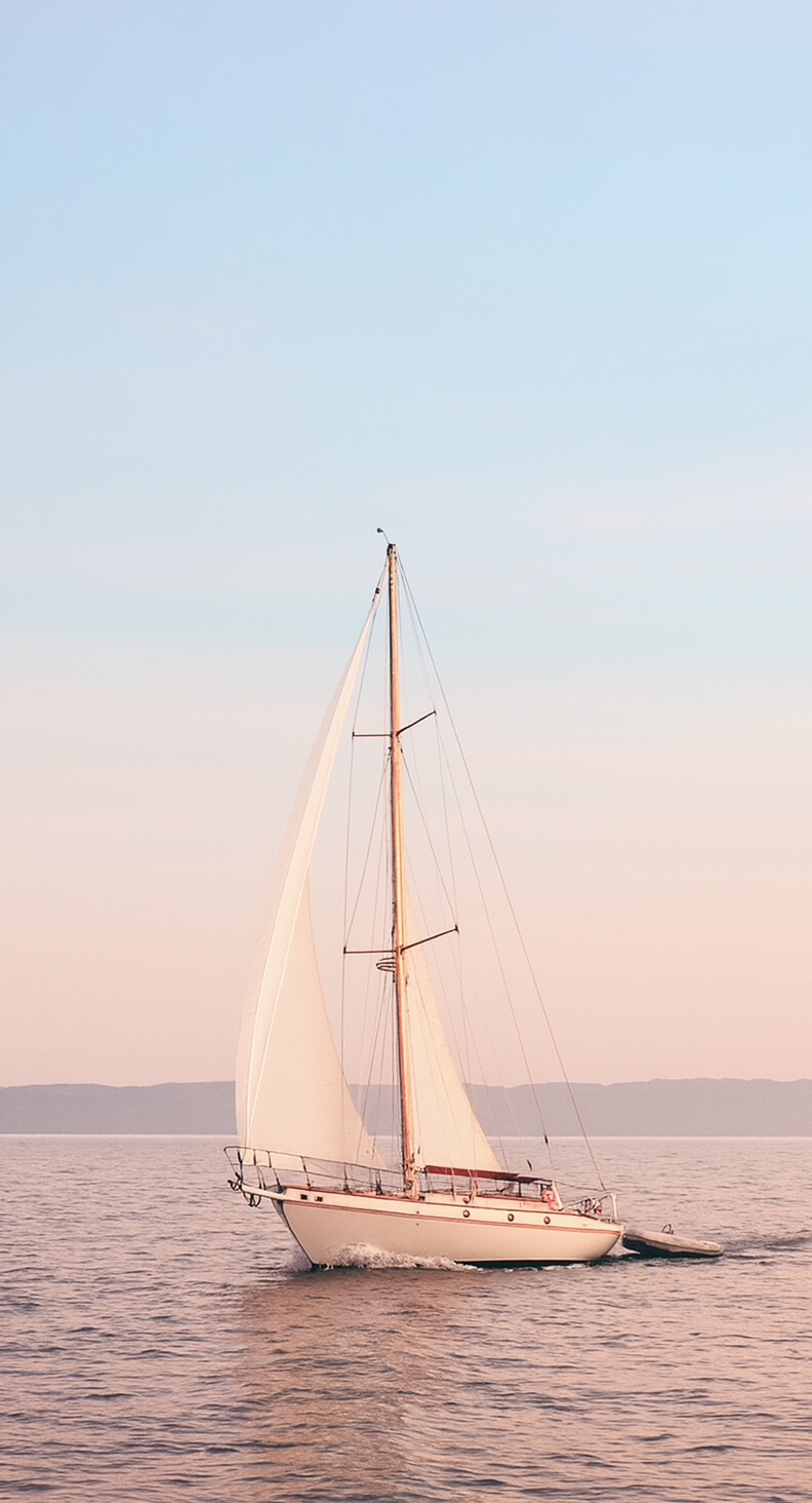 Sailboat on the open water, illustrating goal-oriented financial planning and investment management with clarity.