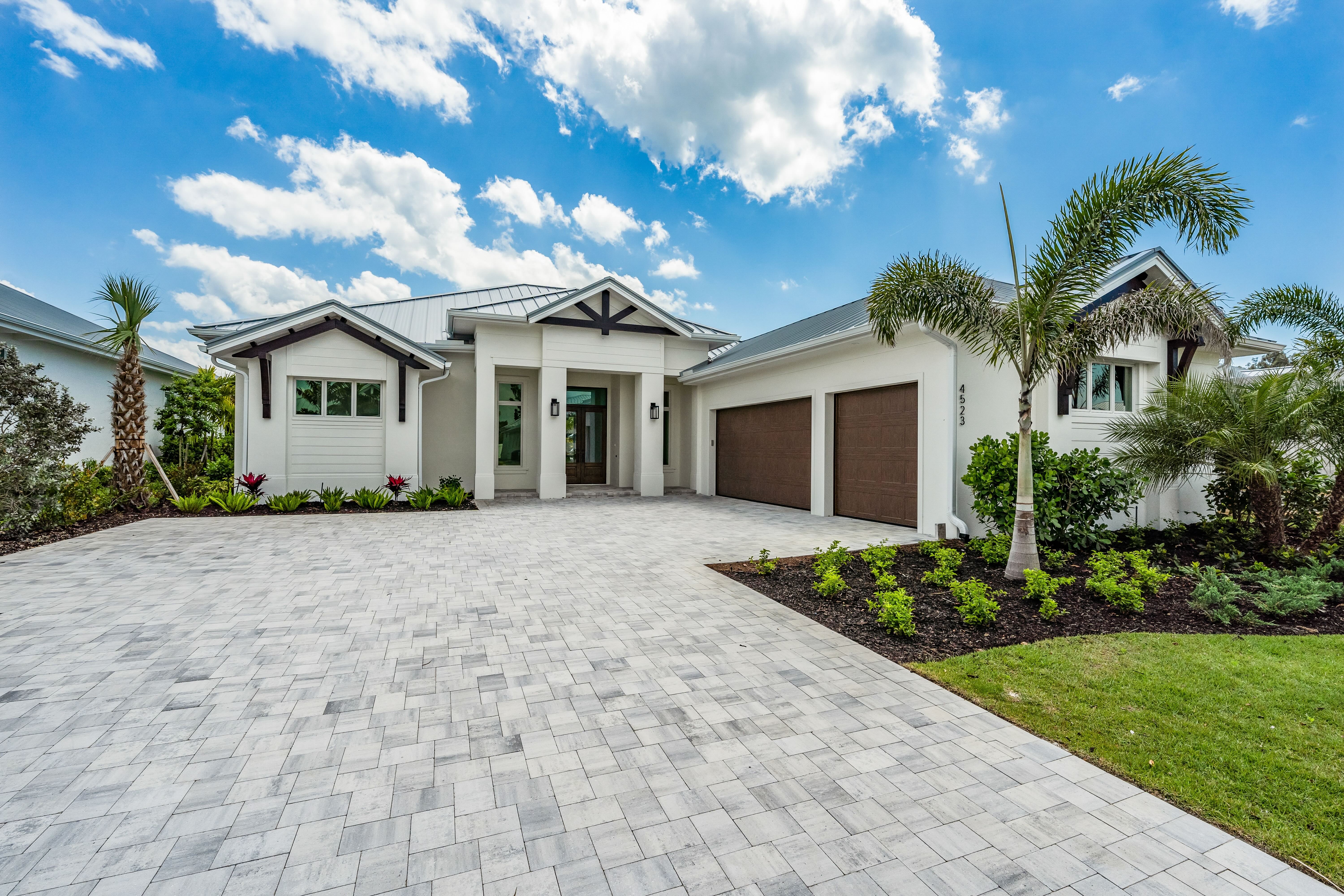 4548 Seagrove Landing Way