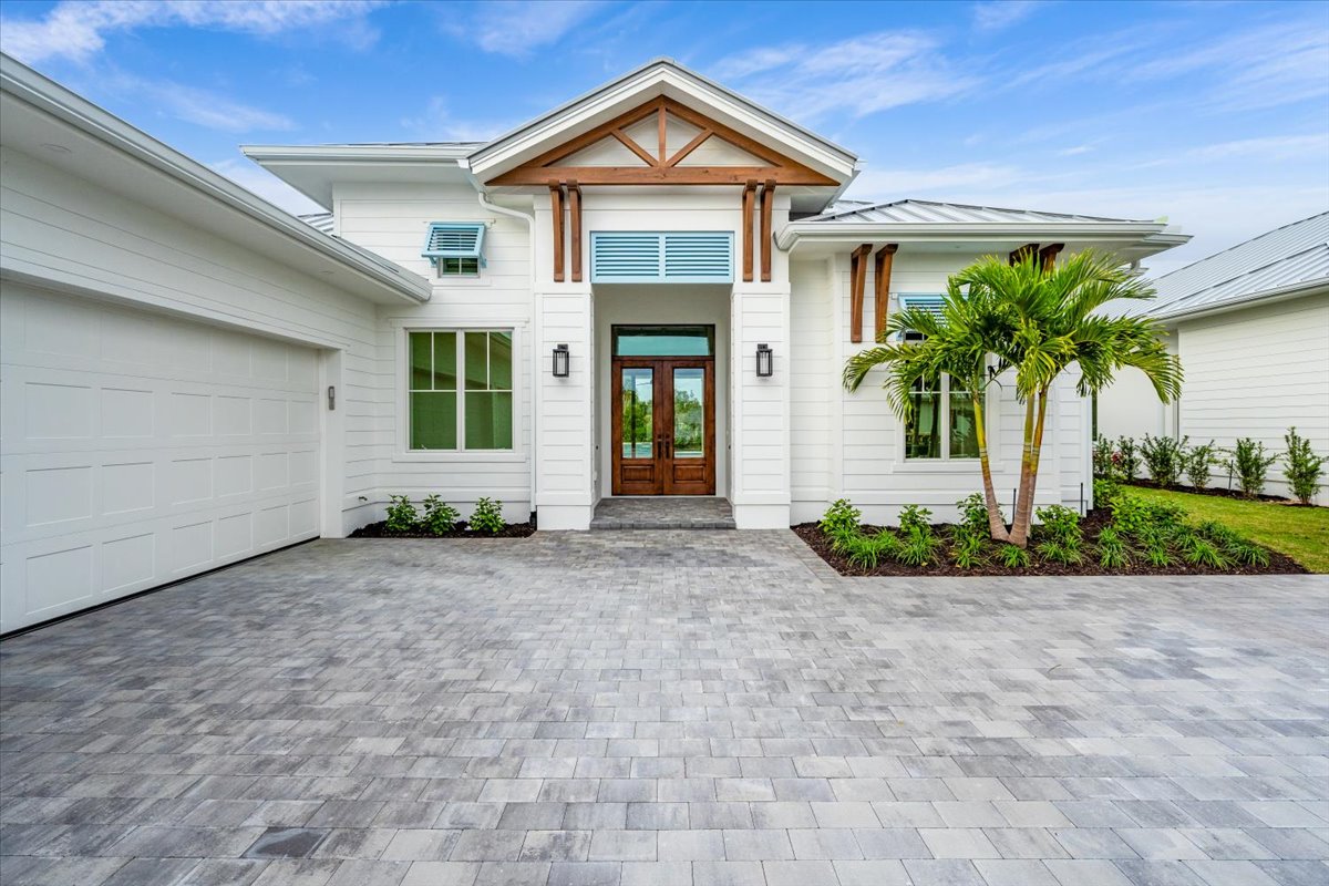 4500 Seagrove Landing Way