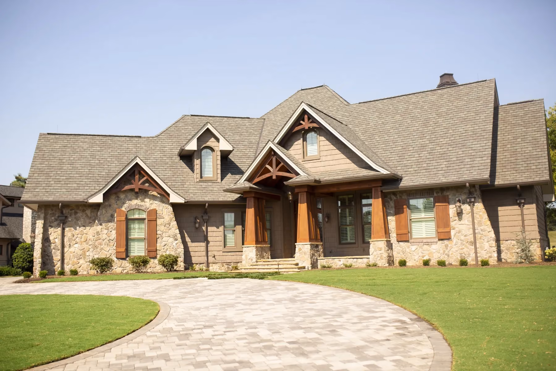 Stoneline Manor