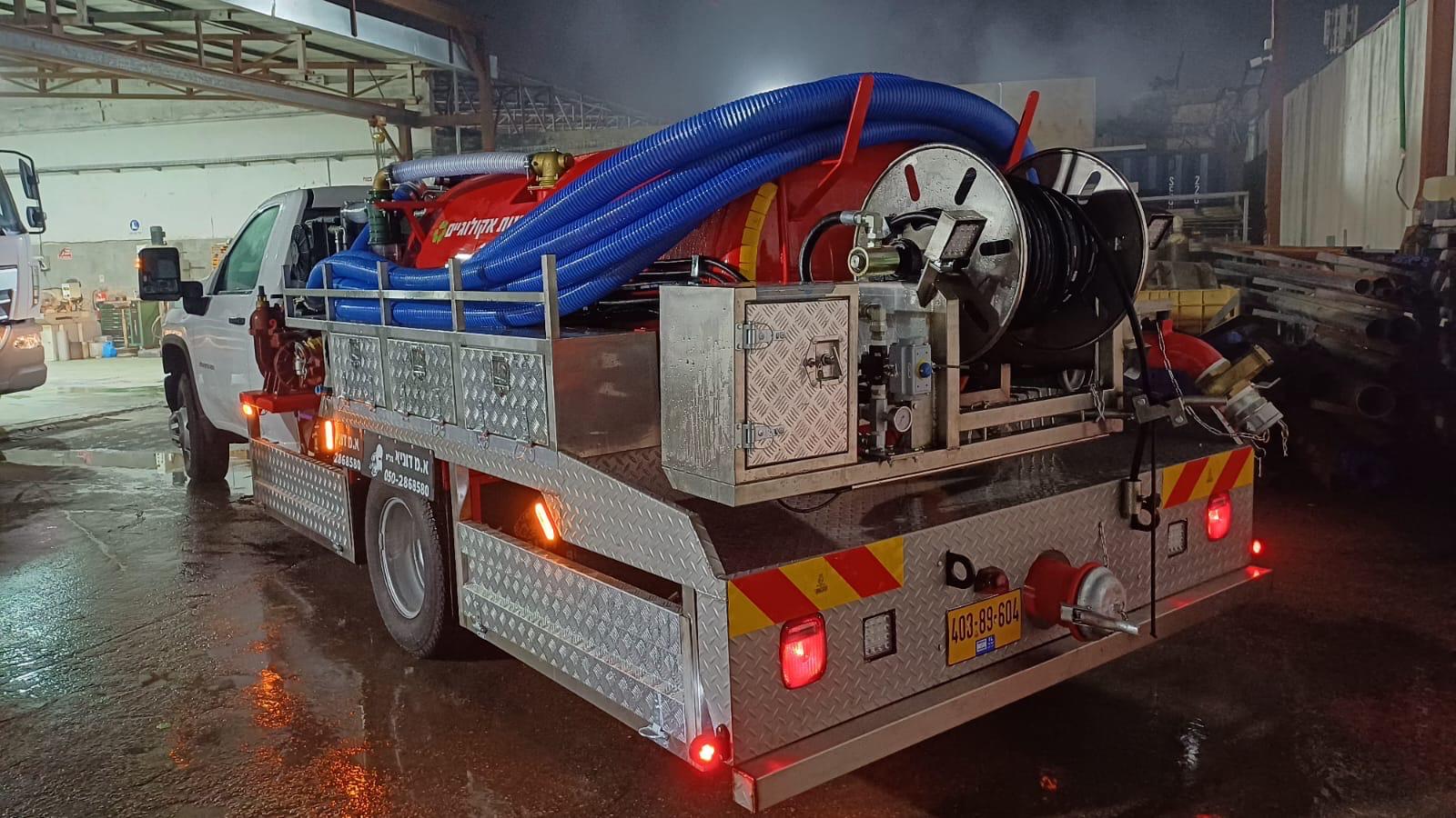 טנדר תמונה אחורית