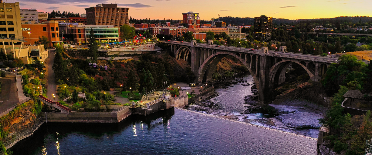 image of logistics planning session (for a trucking company)