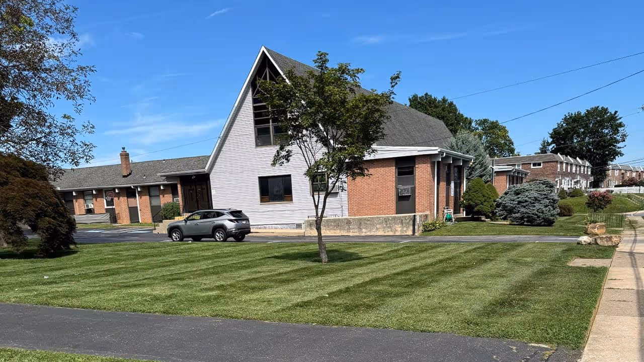 Lawn care near me in Havertown and Drexel Hill