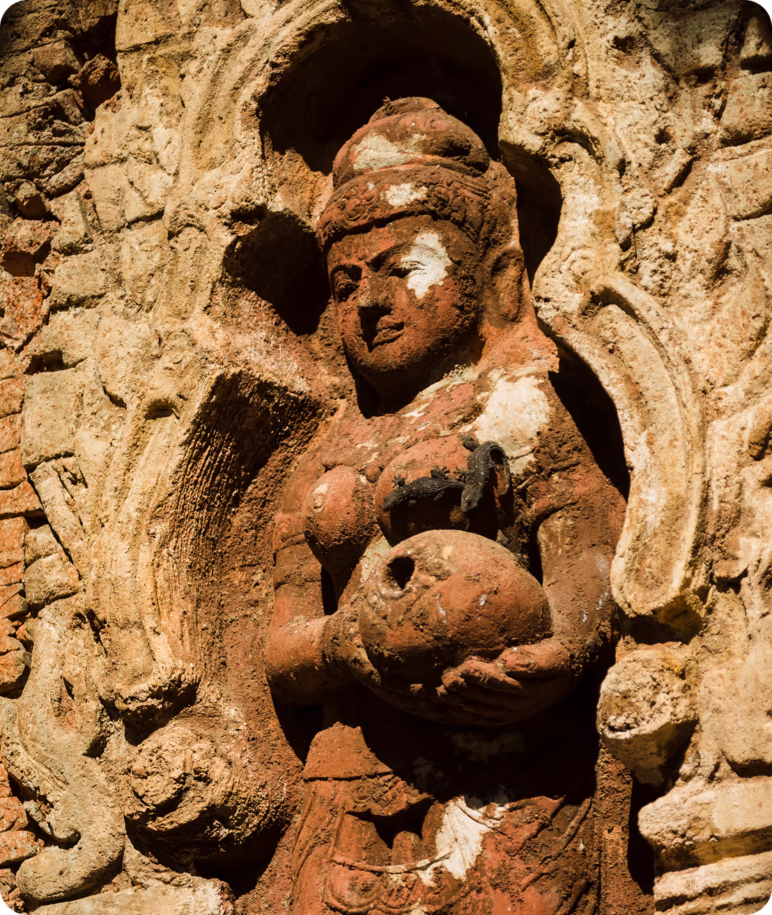 Image of a historical sculpture in India
