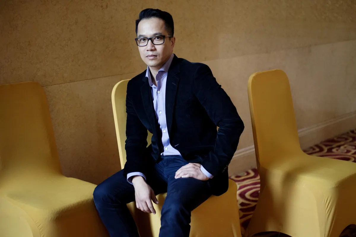 A portrait of Binh Tran