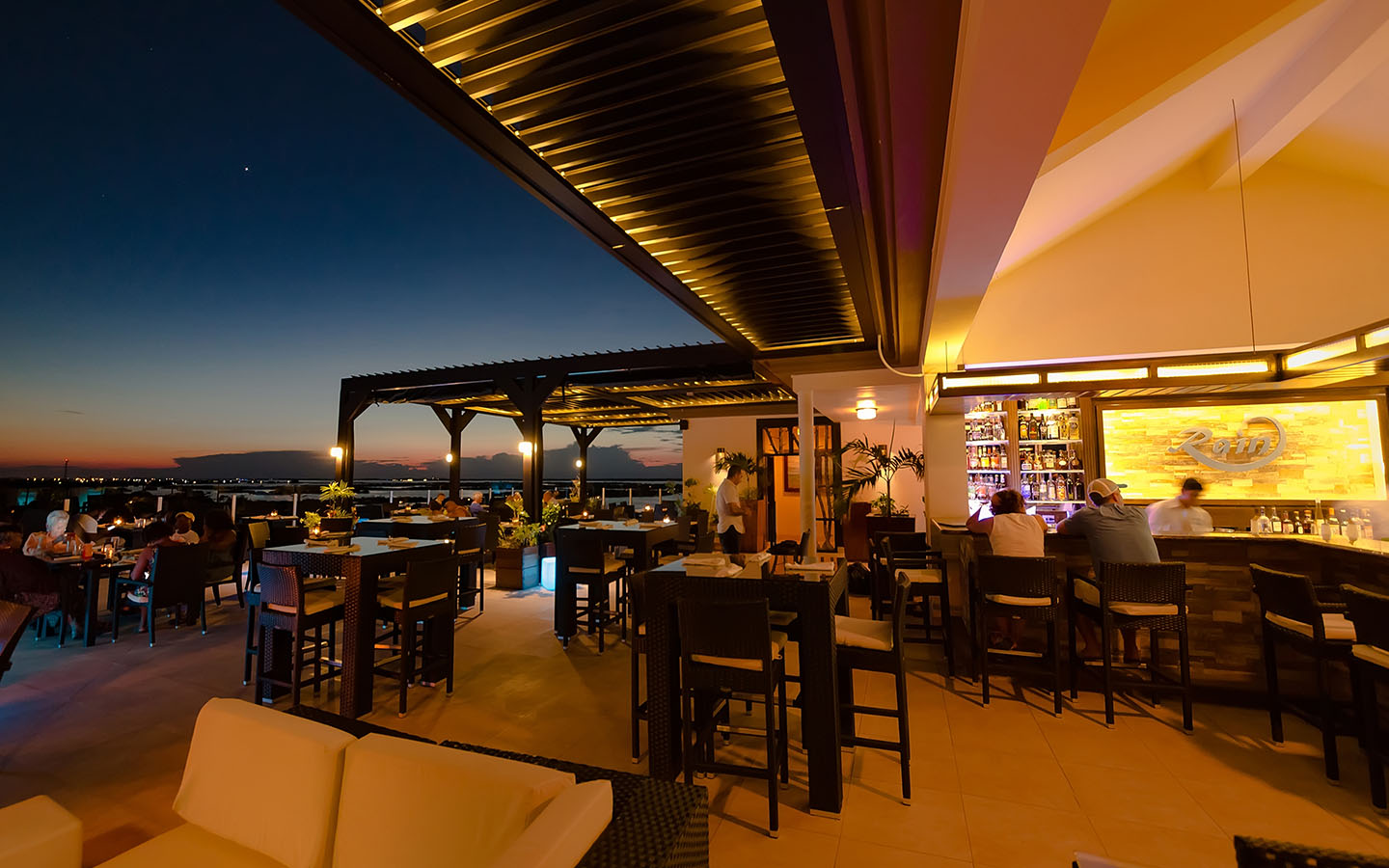 Outdoor commercial louvered pergola with lighting