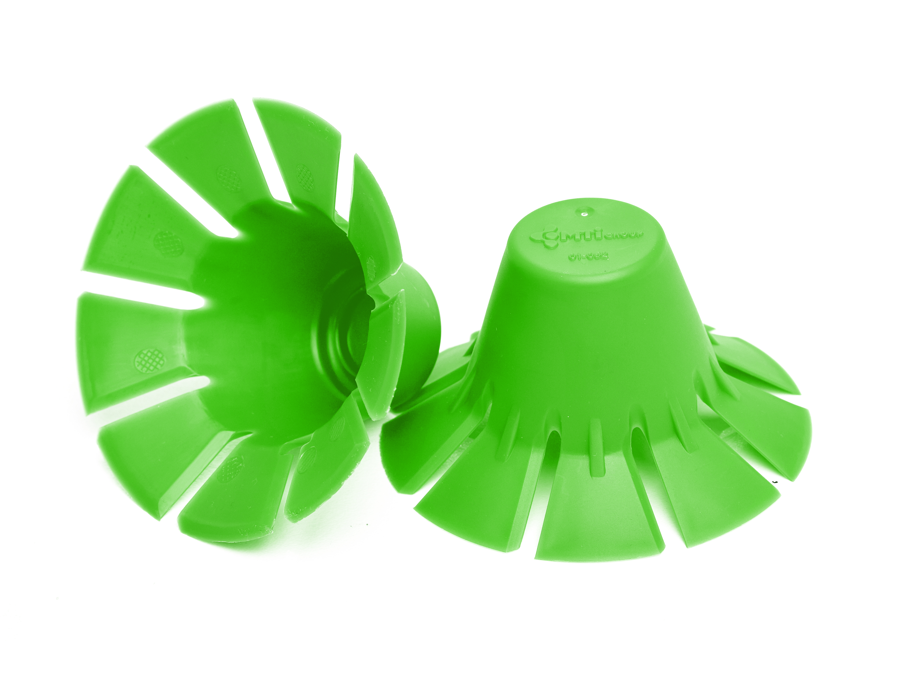 photo of two mitiplugs