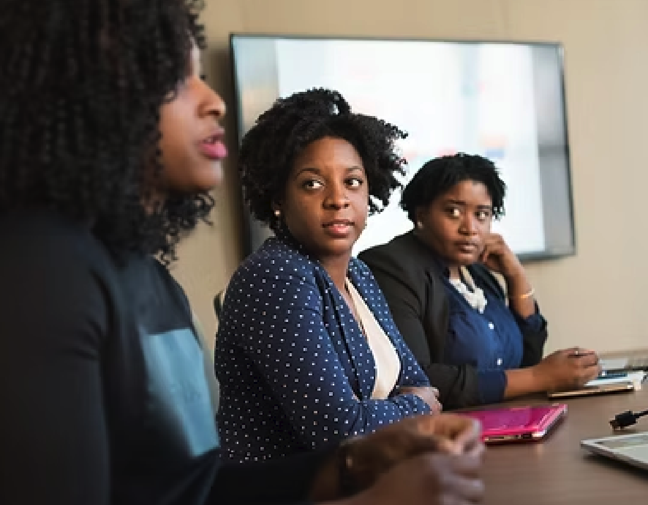 Business women traveling