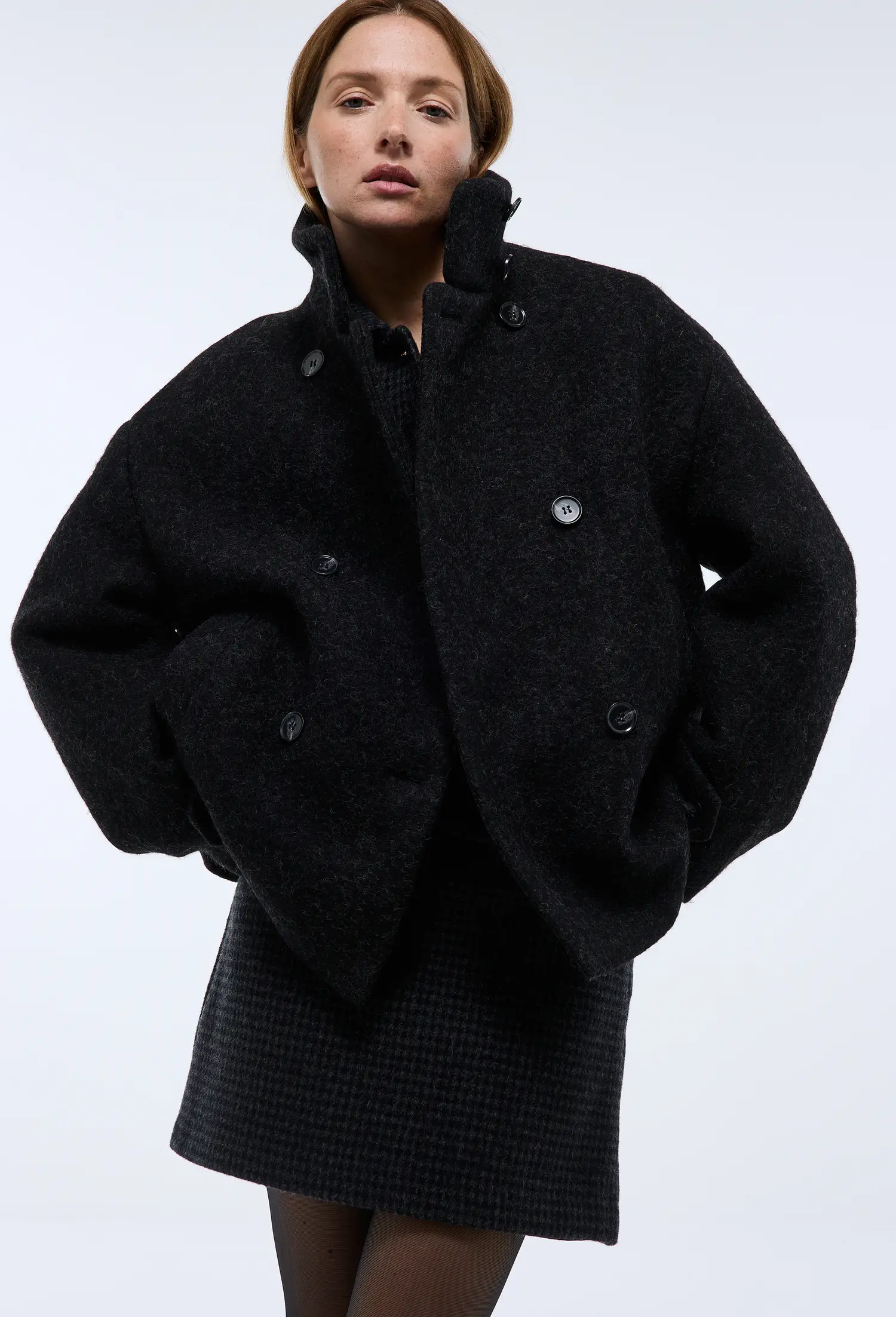 Manteau col montant tendance automne 2025