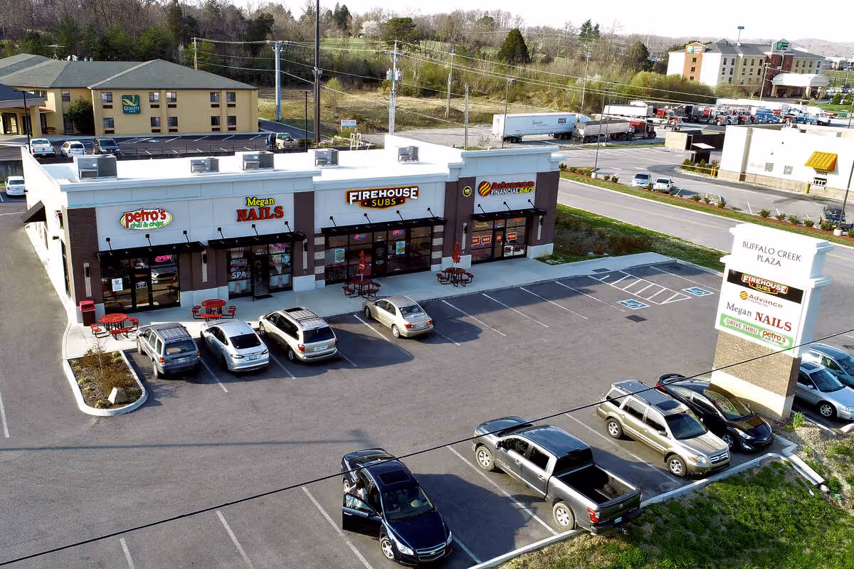 Buffalo Creek Plaza Shopping Center