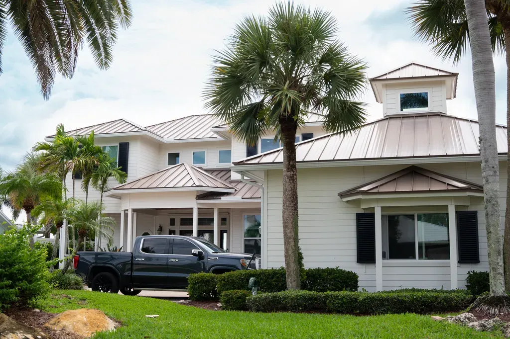 image of roof being repaired