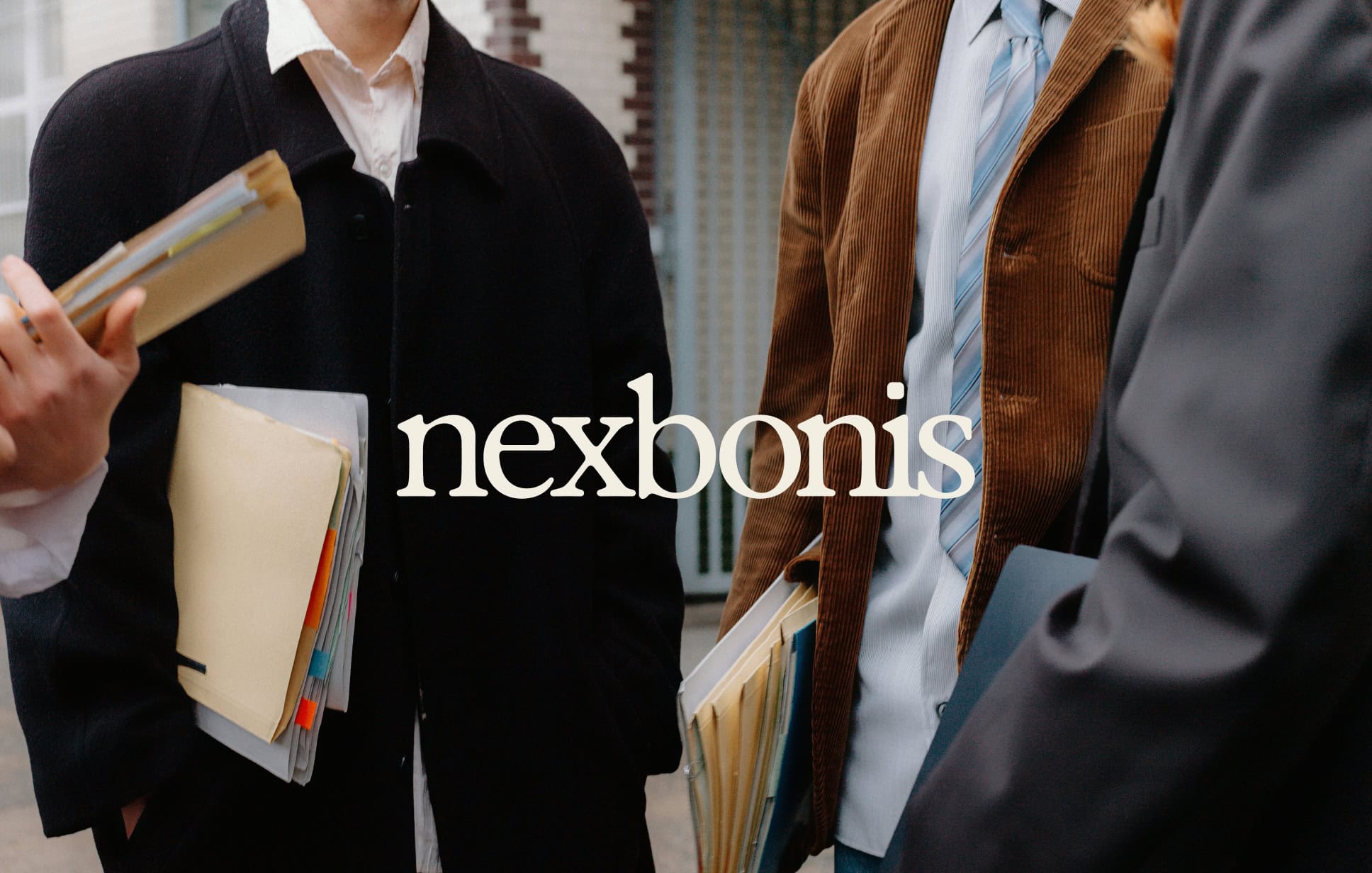 Logotype on corporate photography for Nexbonis, business advisers network