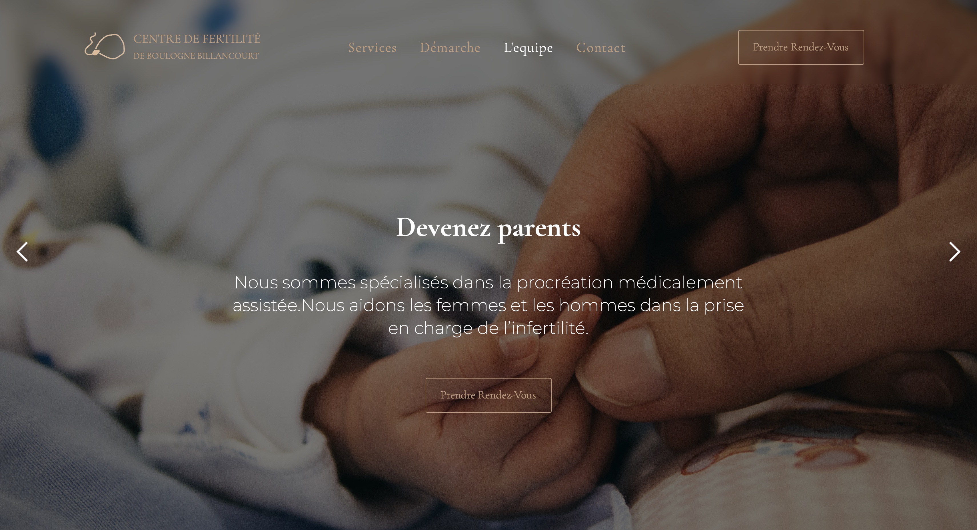 Site Webflow conçu pour la Clinique CFBB, avec design rassurant et navigation intuitive.