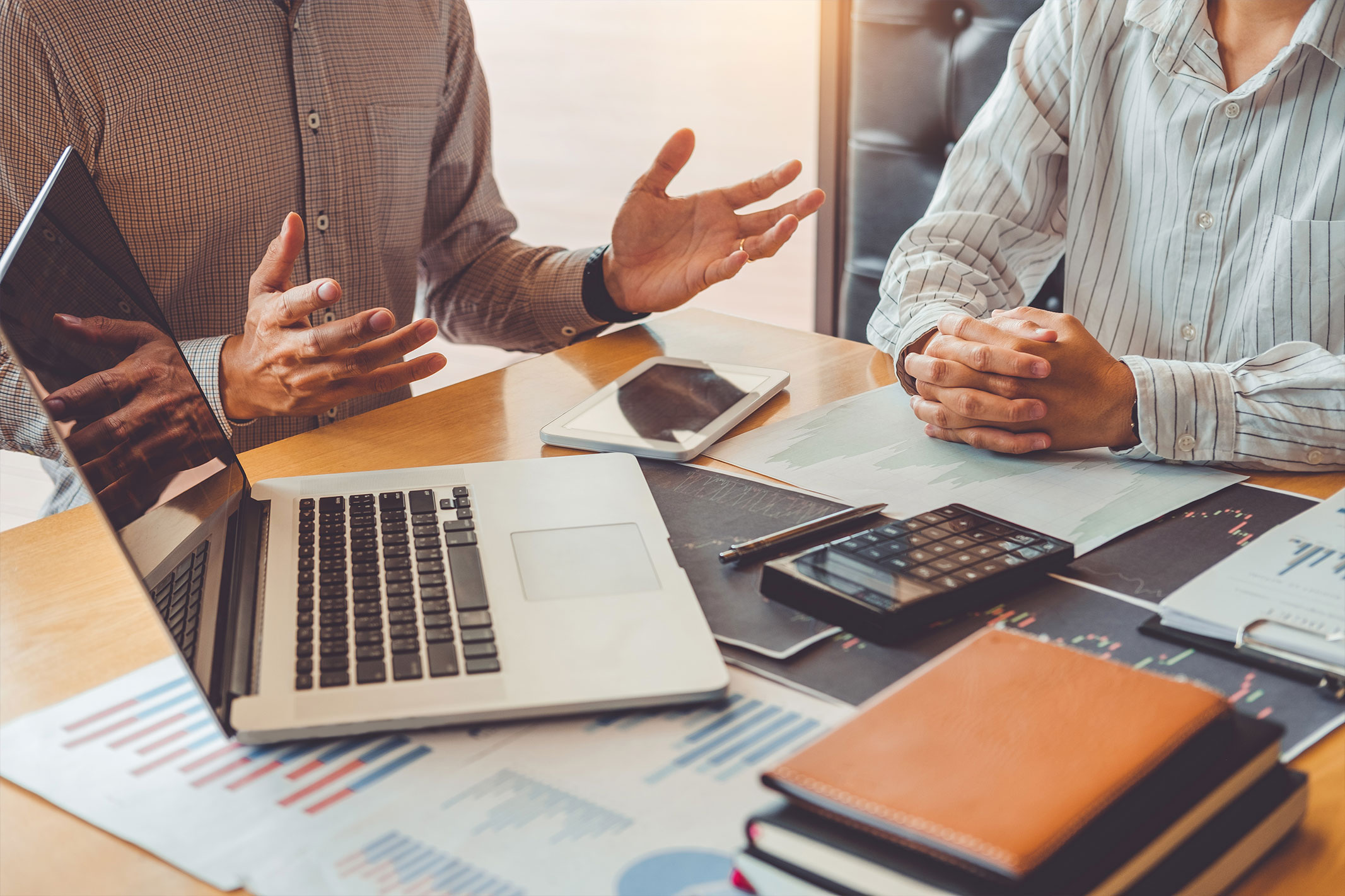 Increased supply and motivated sellers are giving UK property investors stronger negotiation leverage in 2026, enabling below-market acquisitions.