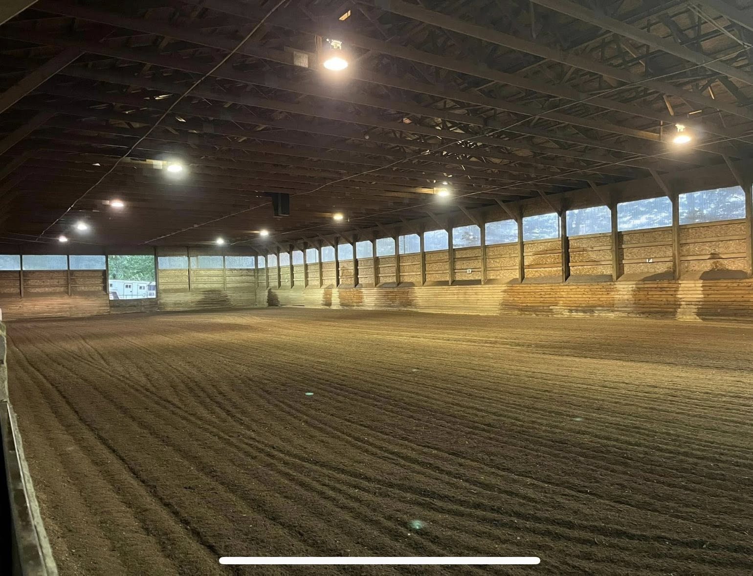 image of wine label for a winery