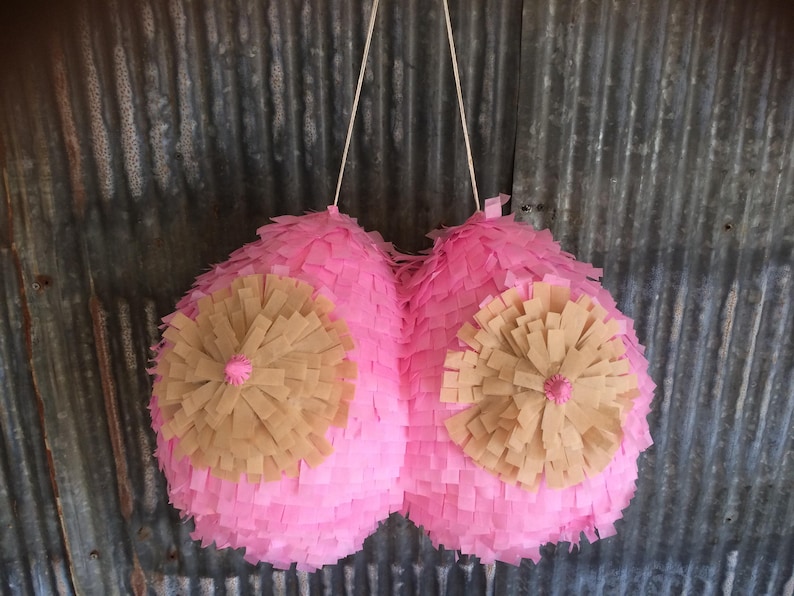 boobs pinata plain