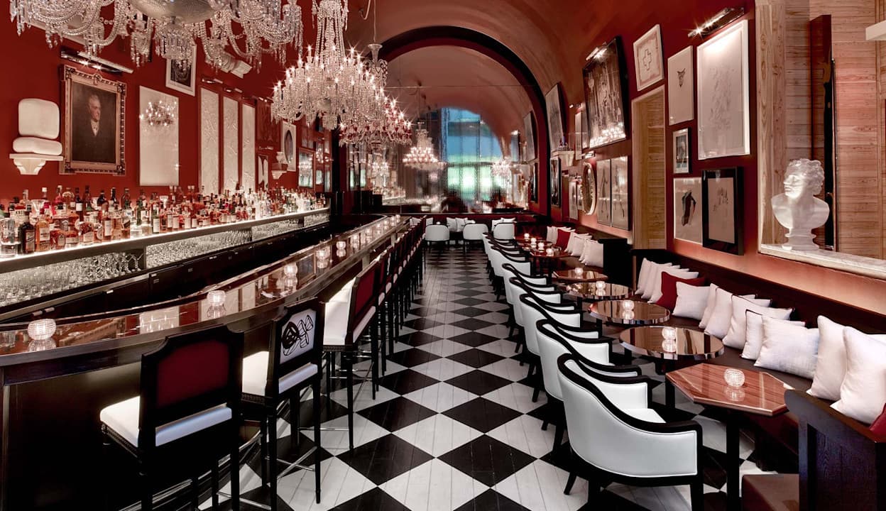 https://www.baccarathotels.com/sites/default/files/2018-10/hotel-interior-baccarat_hotel_the_bar_2-2015.jpg