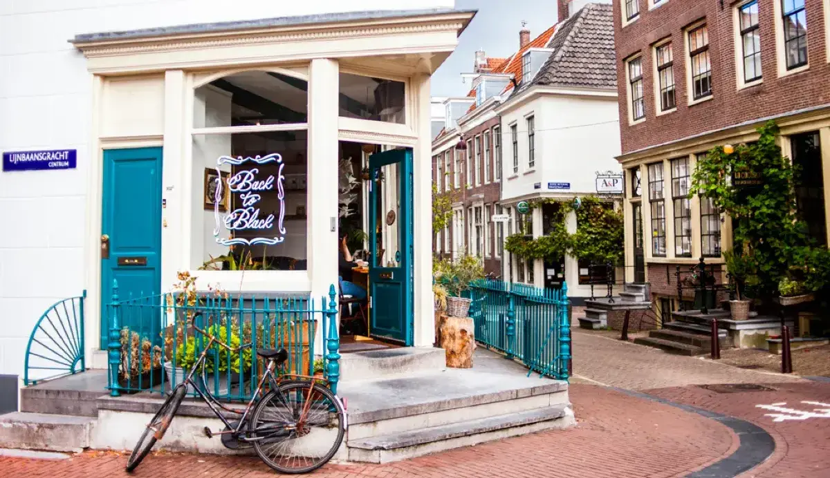 Back to Black cafe Amsterdam