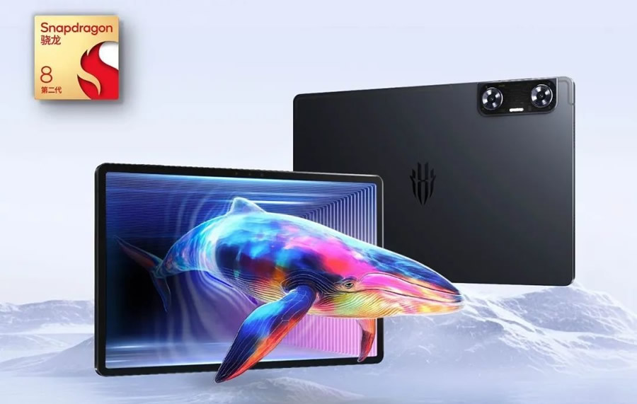 The tablet with "naked-eye 3D" display, which lets you view 3D images without needing any 3D glasses.