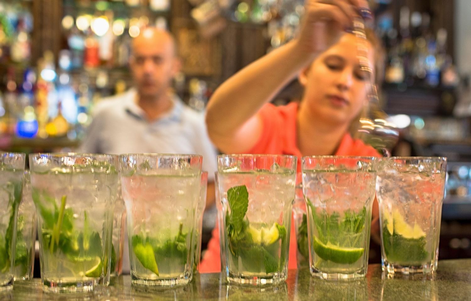 Vita notturna di Miami: regole sull'età, leggi sull'alcol e consigli per andare in discoteca