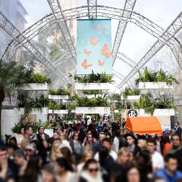 A photo of many patrons attending Melbourne Spring Fashion Week.
