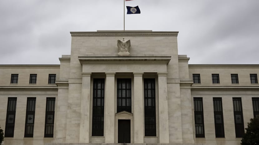 Fed minutes divided December
