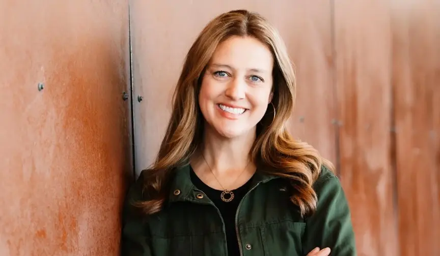 A Hard Obedience in Different Directions