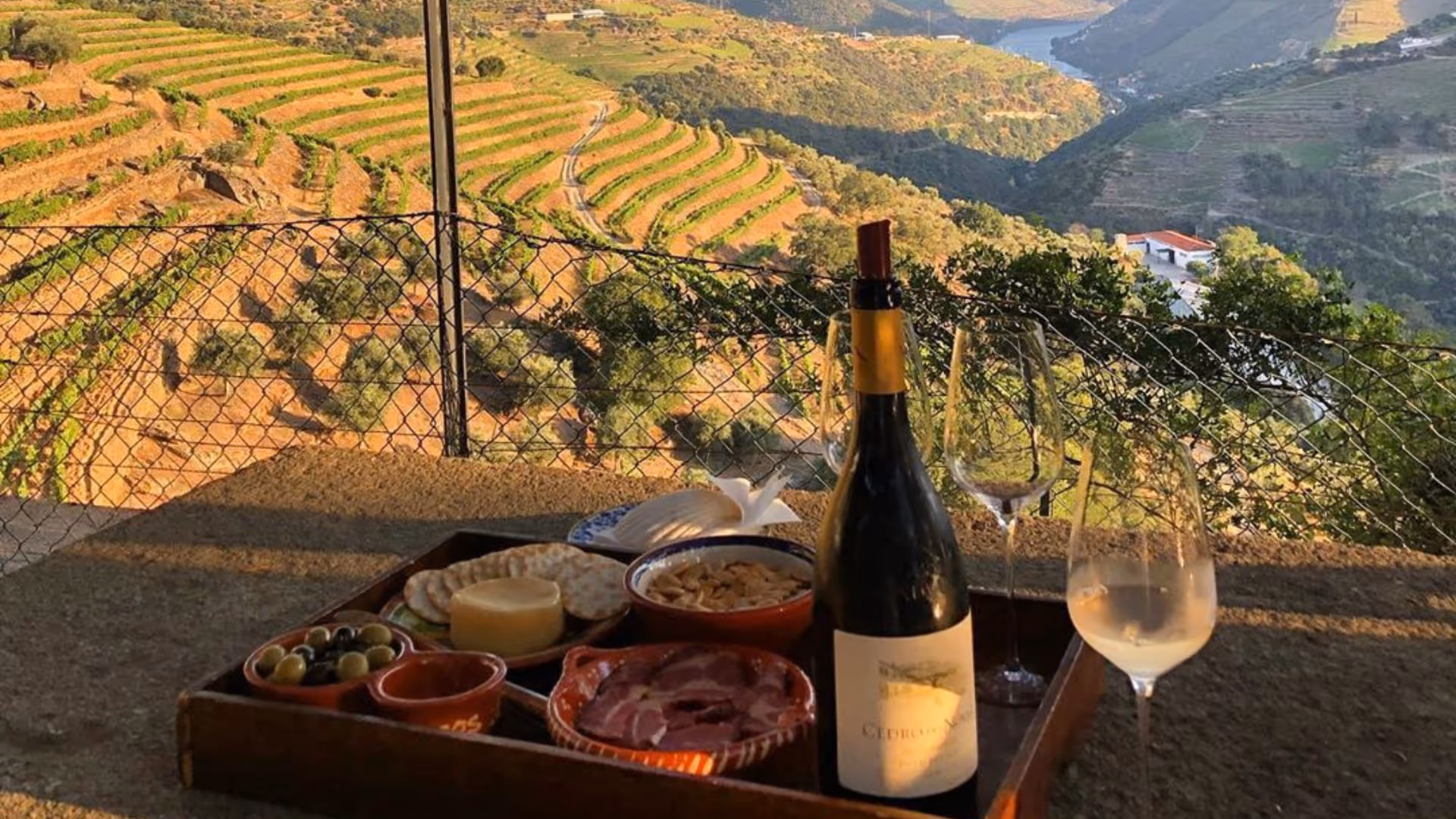 Granite, Cork, Lineage