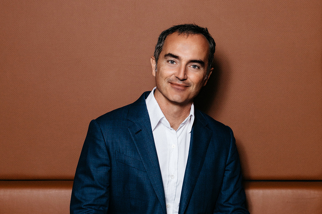 Shane Quinn: The Quintessential difference - don't extract value, create value