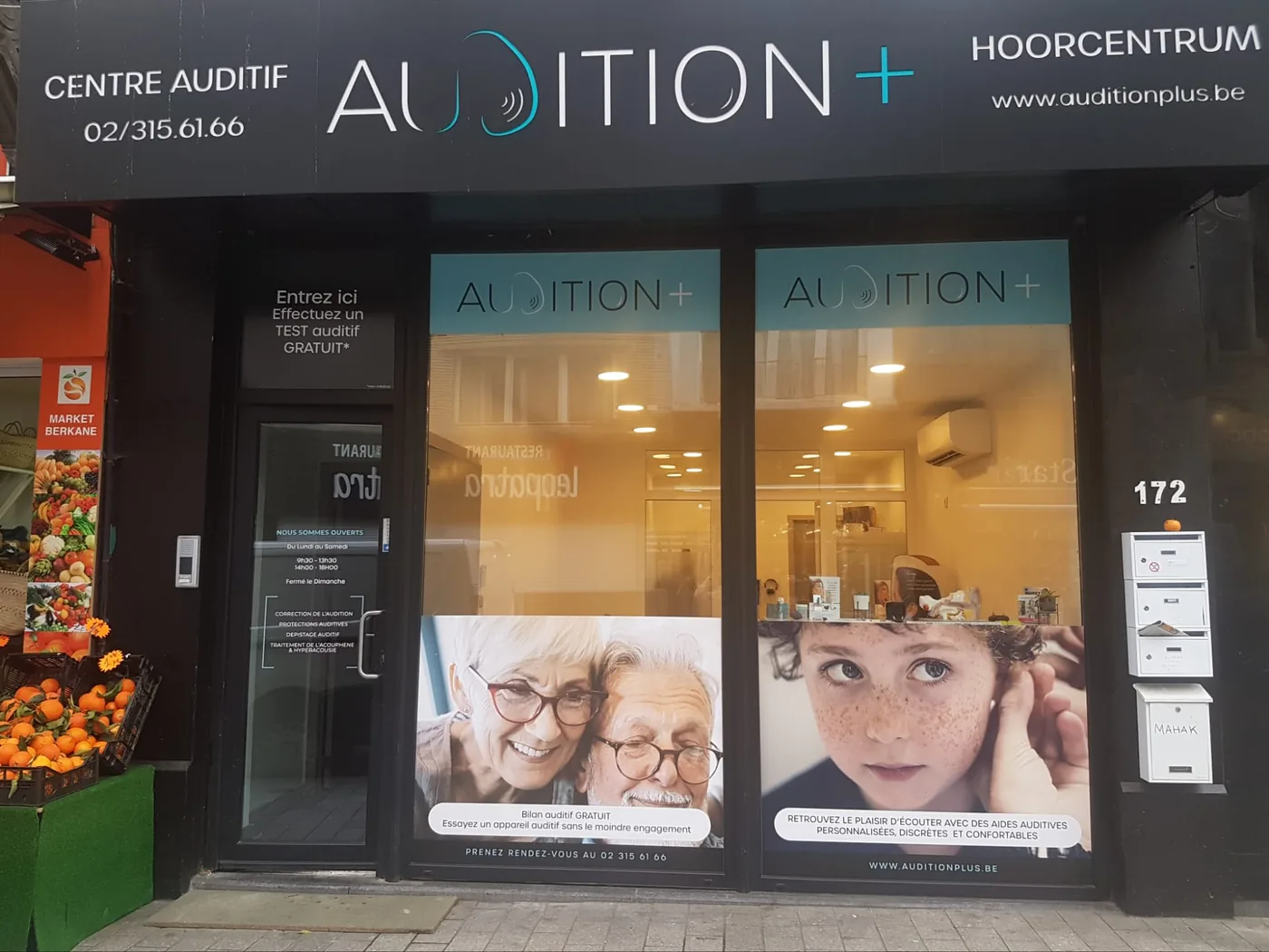 Caisson lumineux LED – Audition+ – Bruxelles