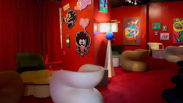 WHISPER: SALON