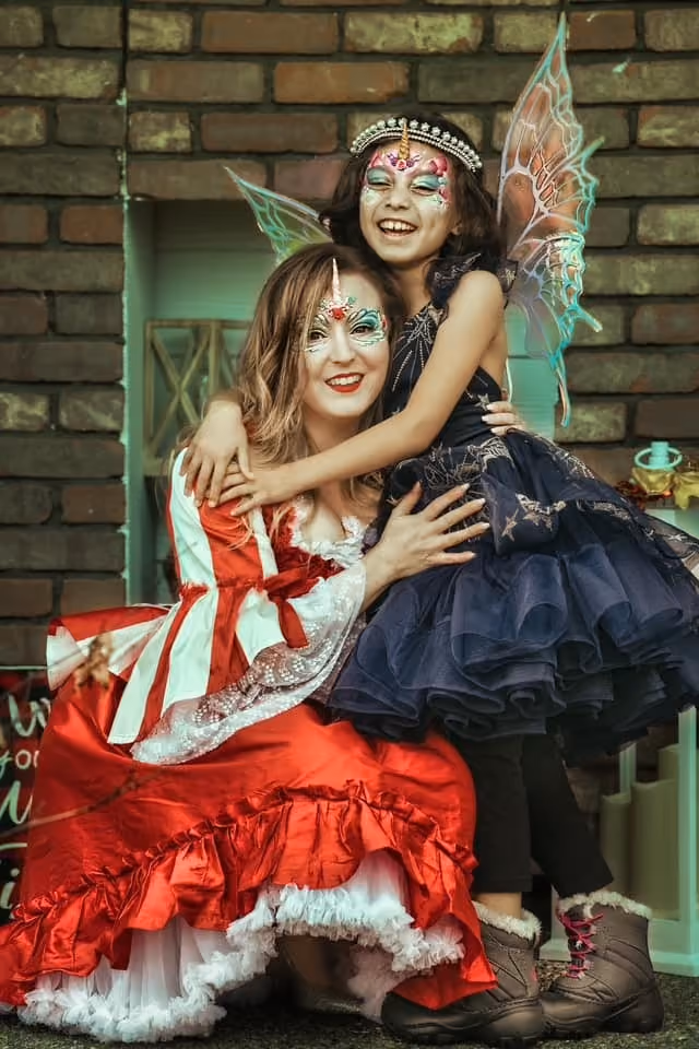 hire-the-best-face-painter-communication