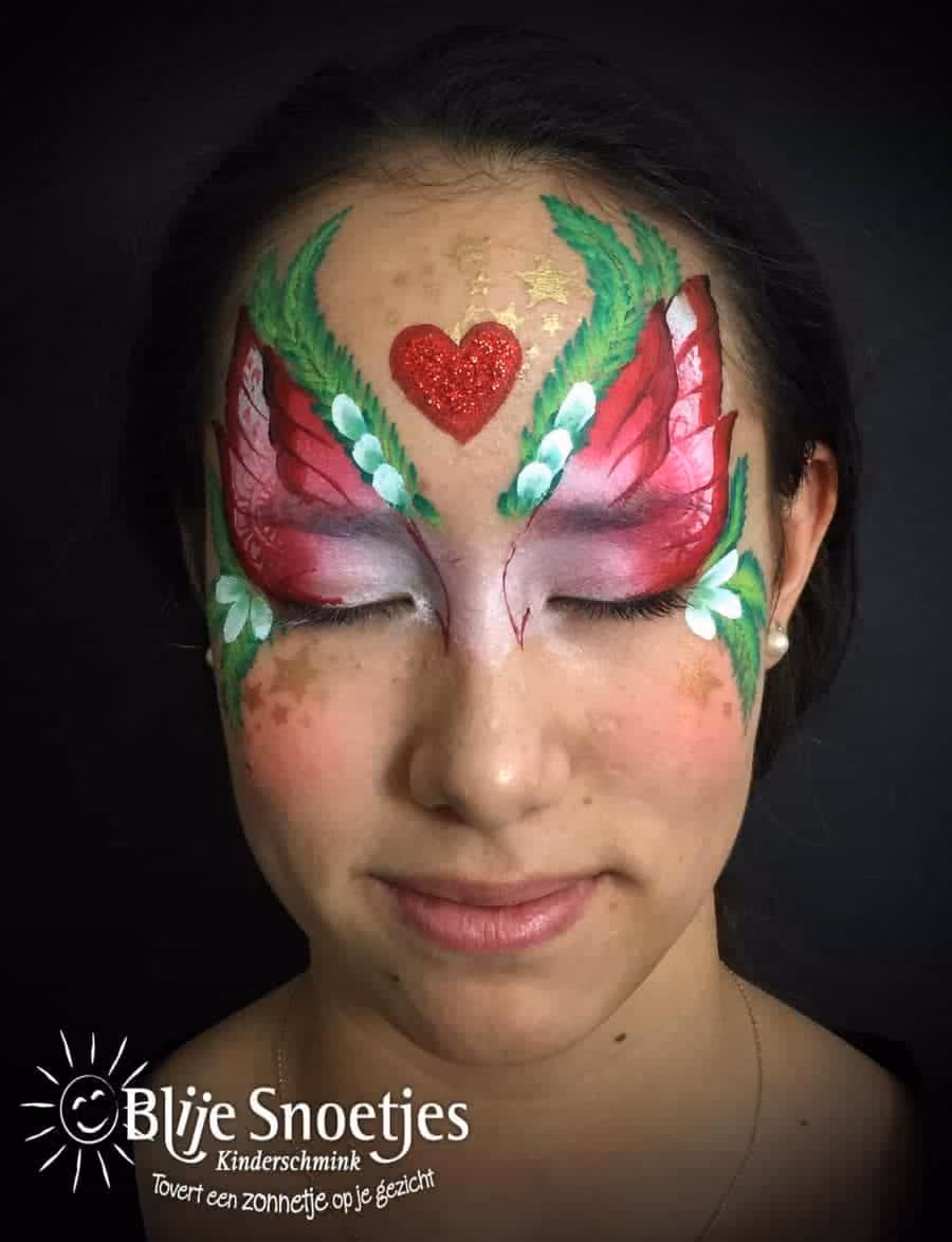 Christmas Fairy face painting - Step 3