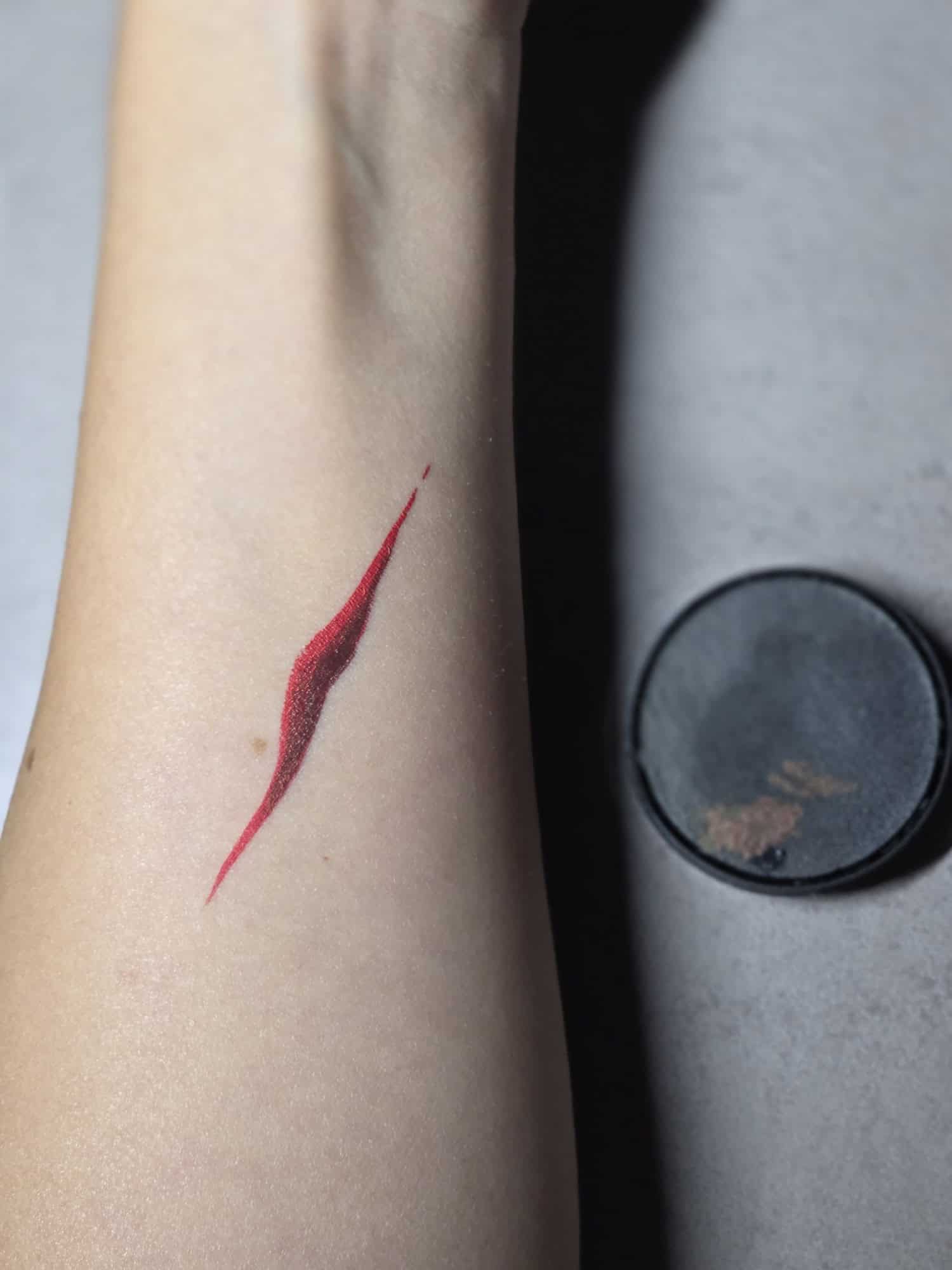 How to Paint Realistic Cuts