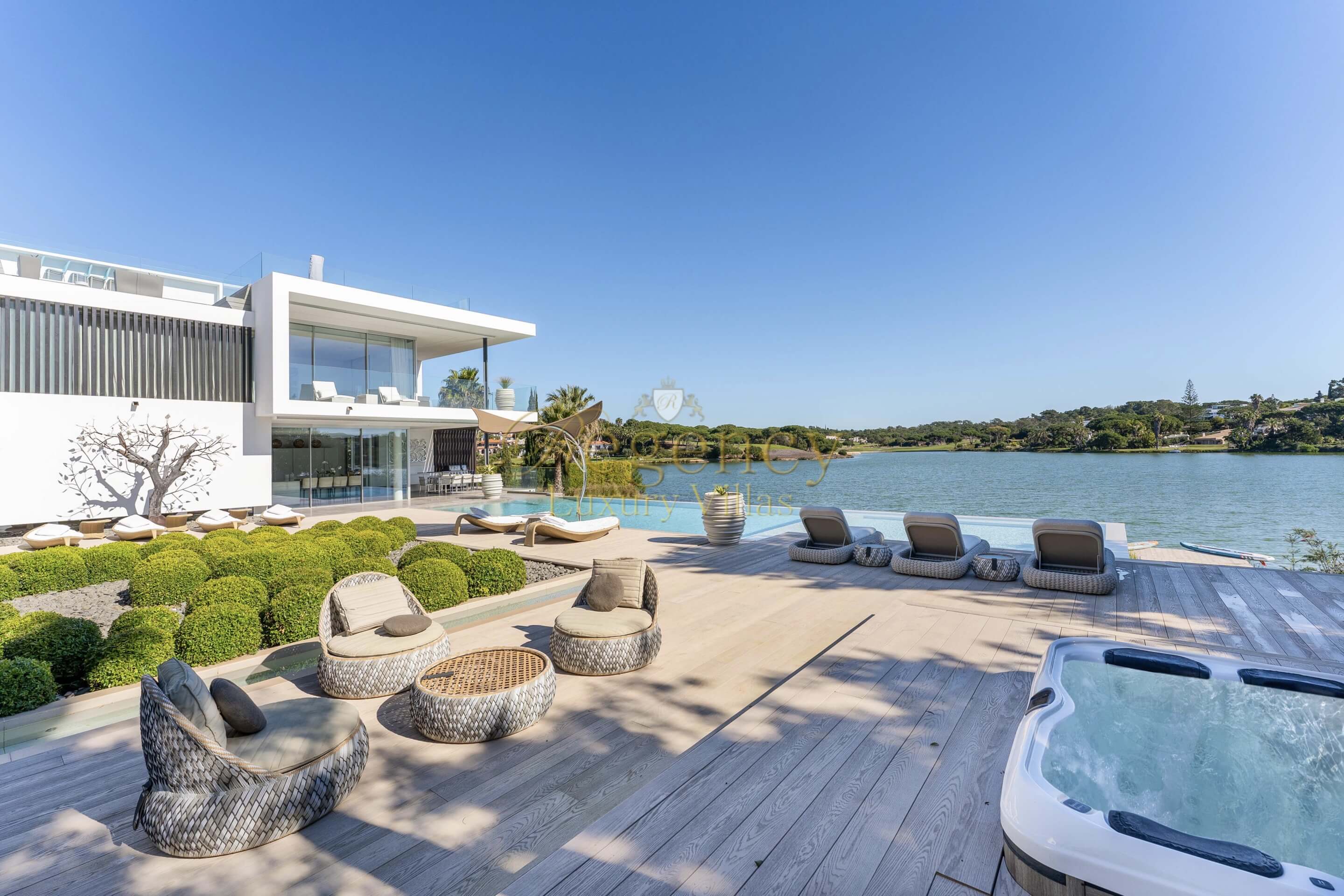Villa Enigma | Luxury 7 bedroom Villa to rent in Quinta do Lago