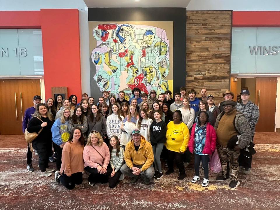 image of a historic courthouse