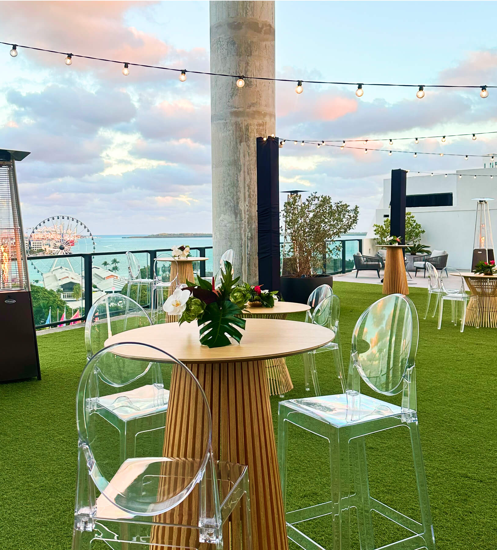 outdoor gathering area on rooftop