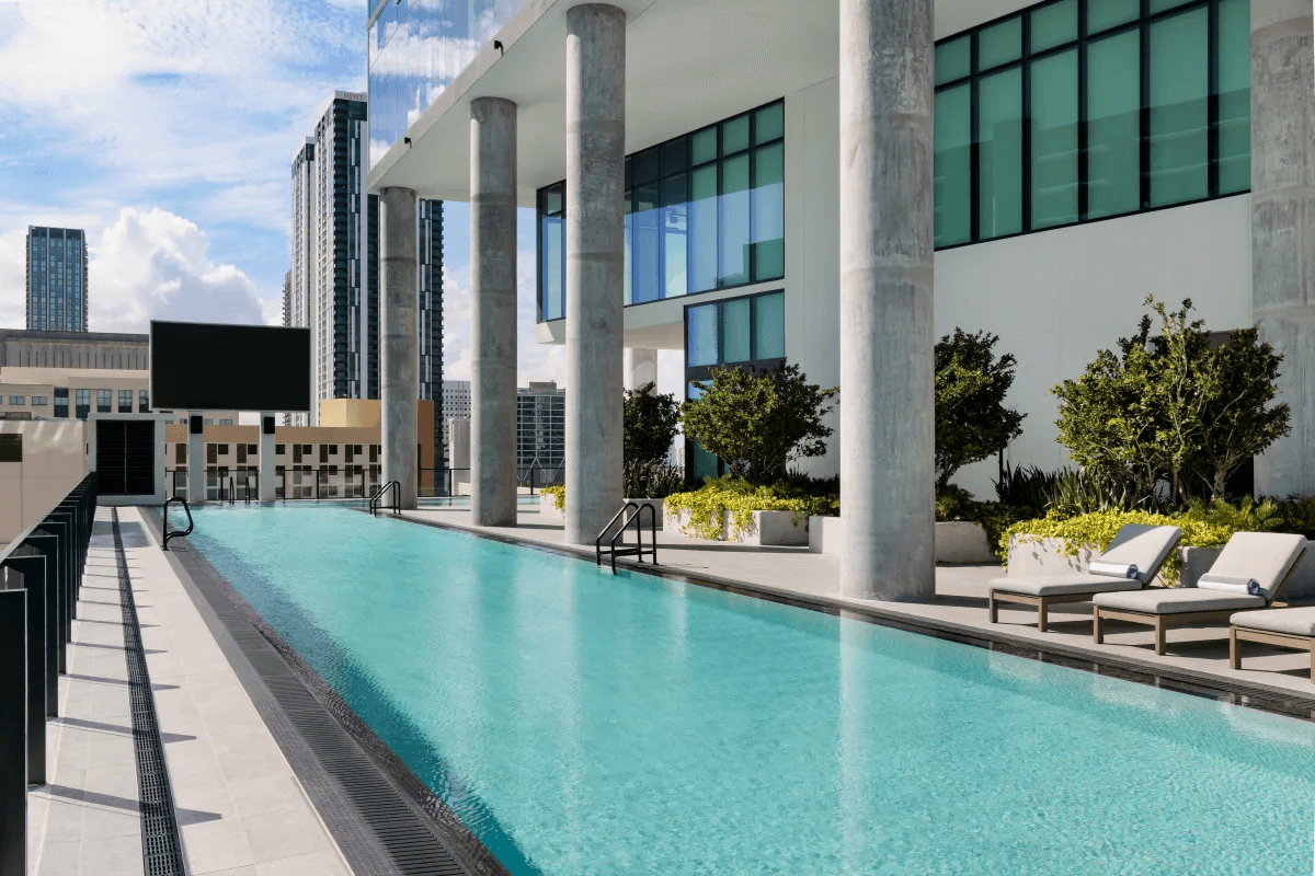 view of rooftop pool at Elser Hotel