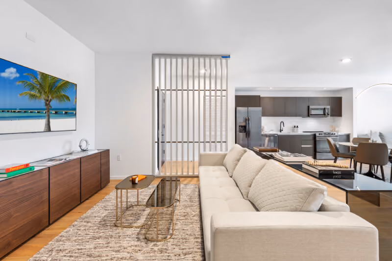 elser wedding accommodations with full size living room, couch kitchen and dining room