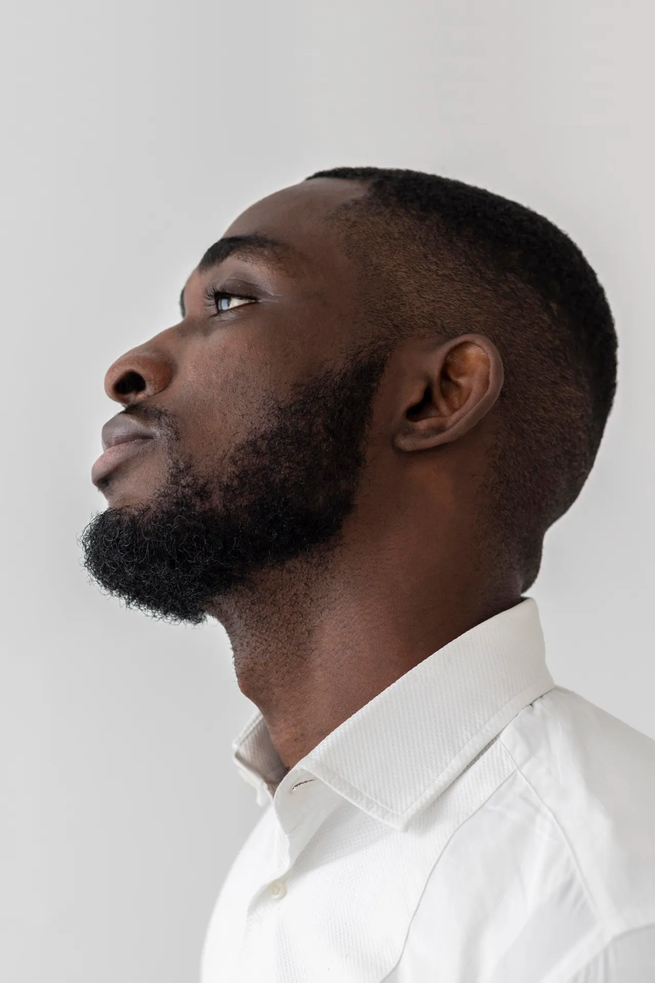 Slide Image – Outlike Webflow Template