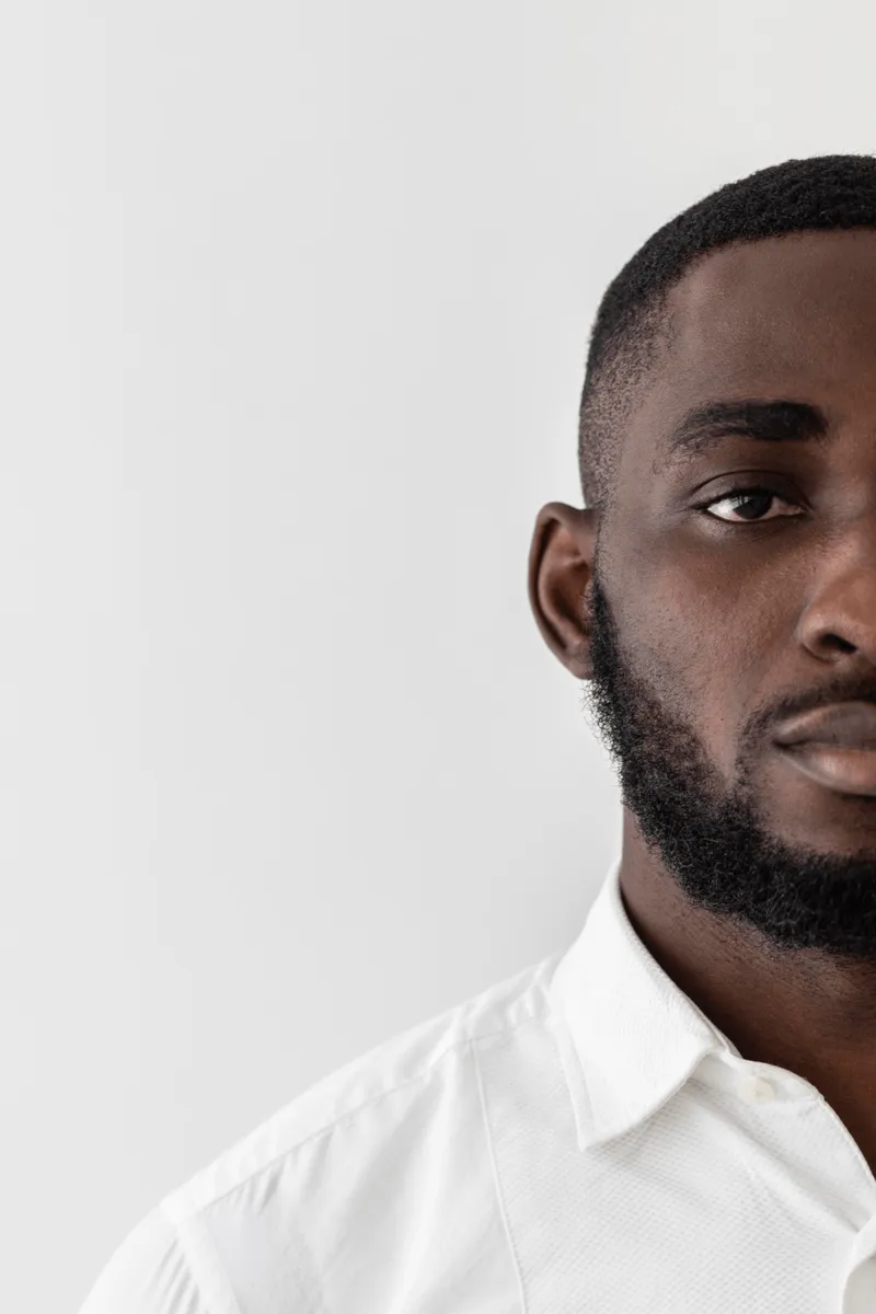 Slide Image – Outlike Webflow Template