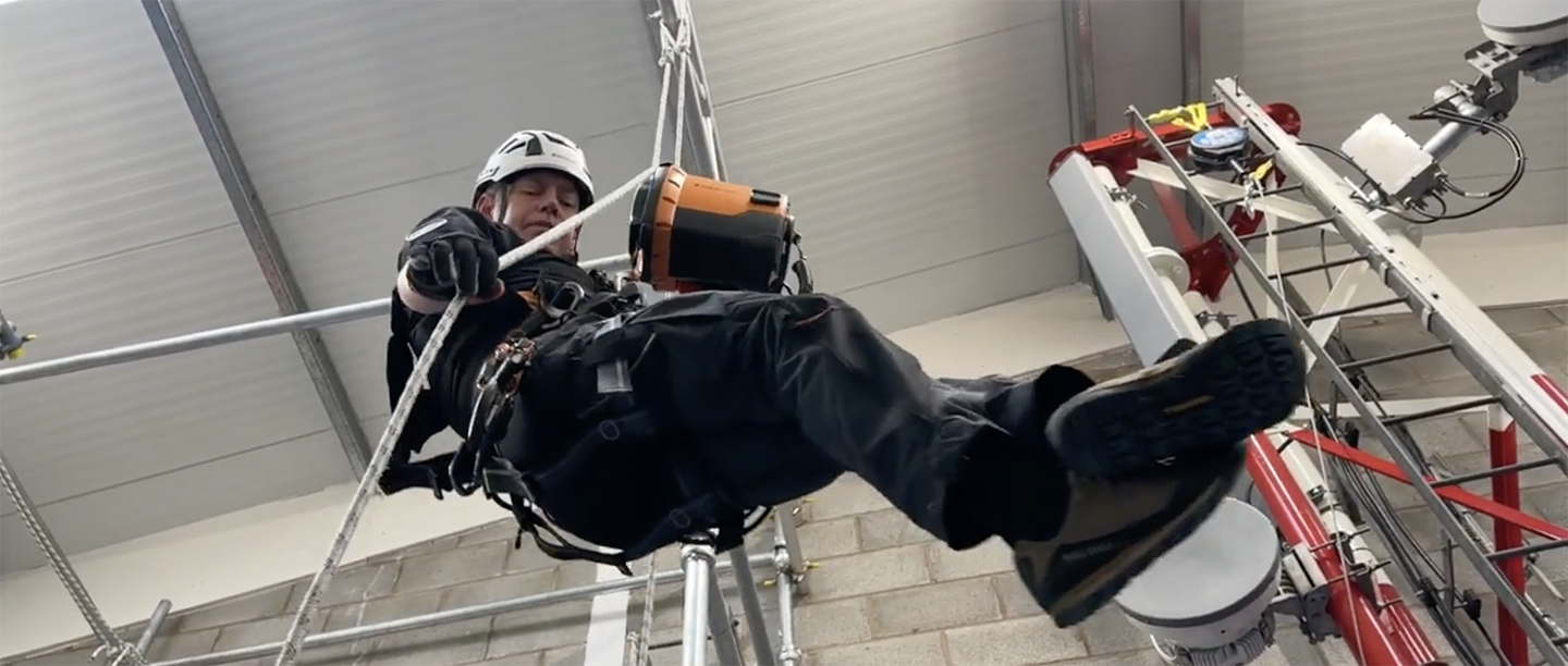 Skylotec ICX Actsafe Powered Ascender Lifting Goods and Personnel REAX