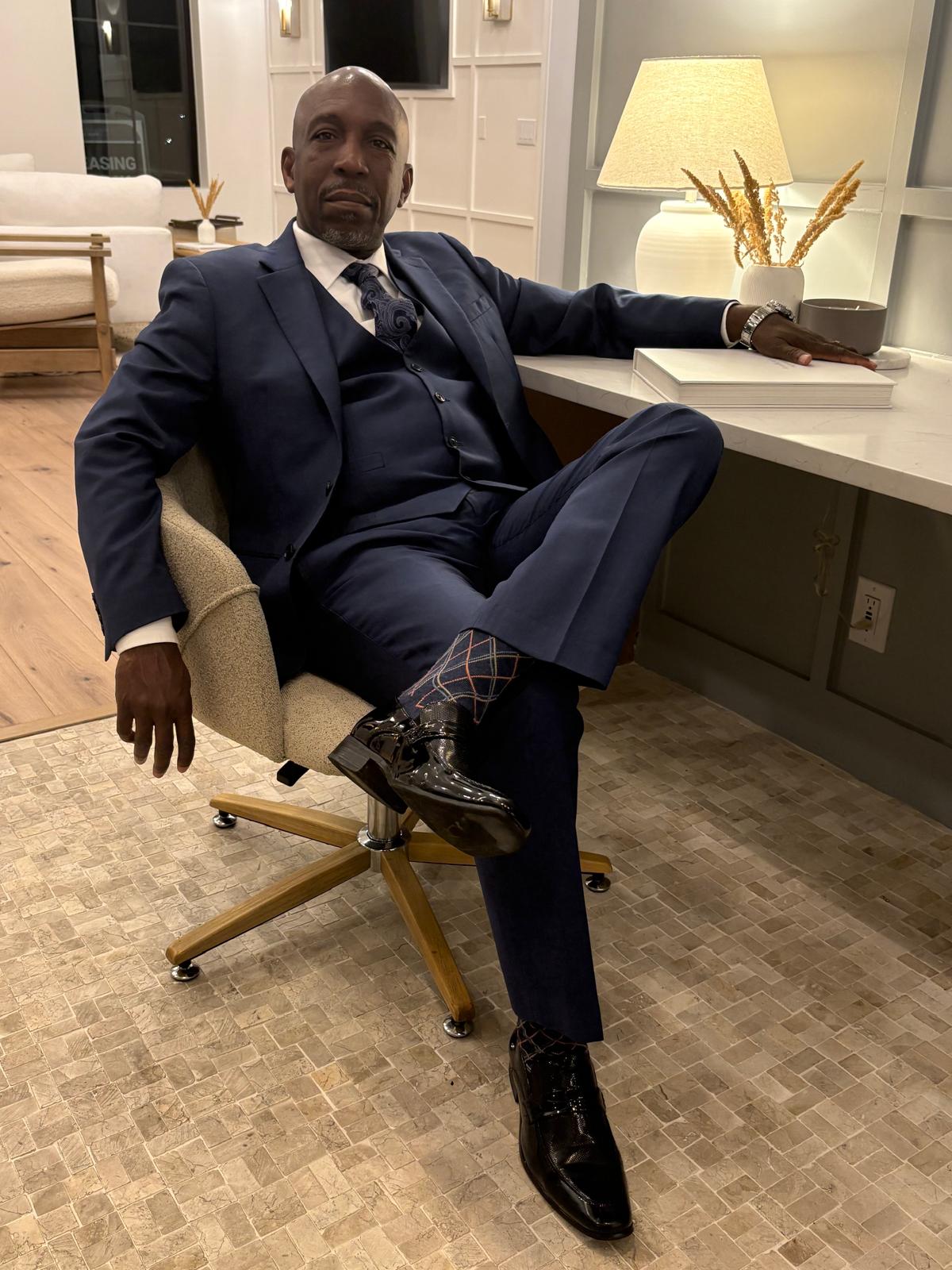 image of people networking