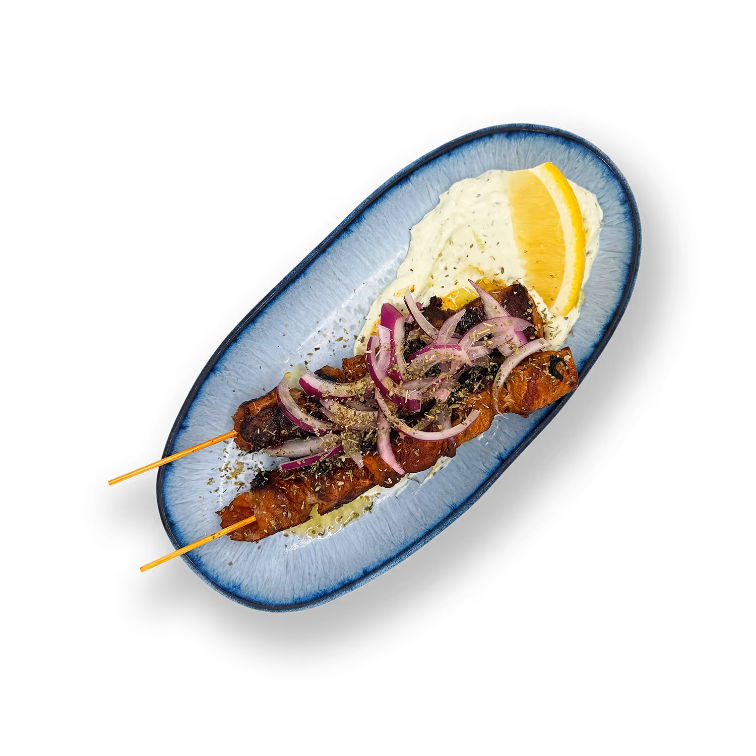 Souvlaki vom Gran Parino Schwein, Tzatziki, rote Zwiebeln, Zitrone