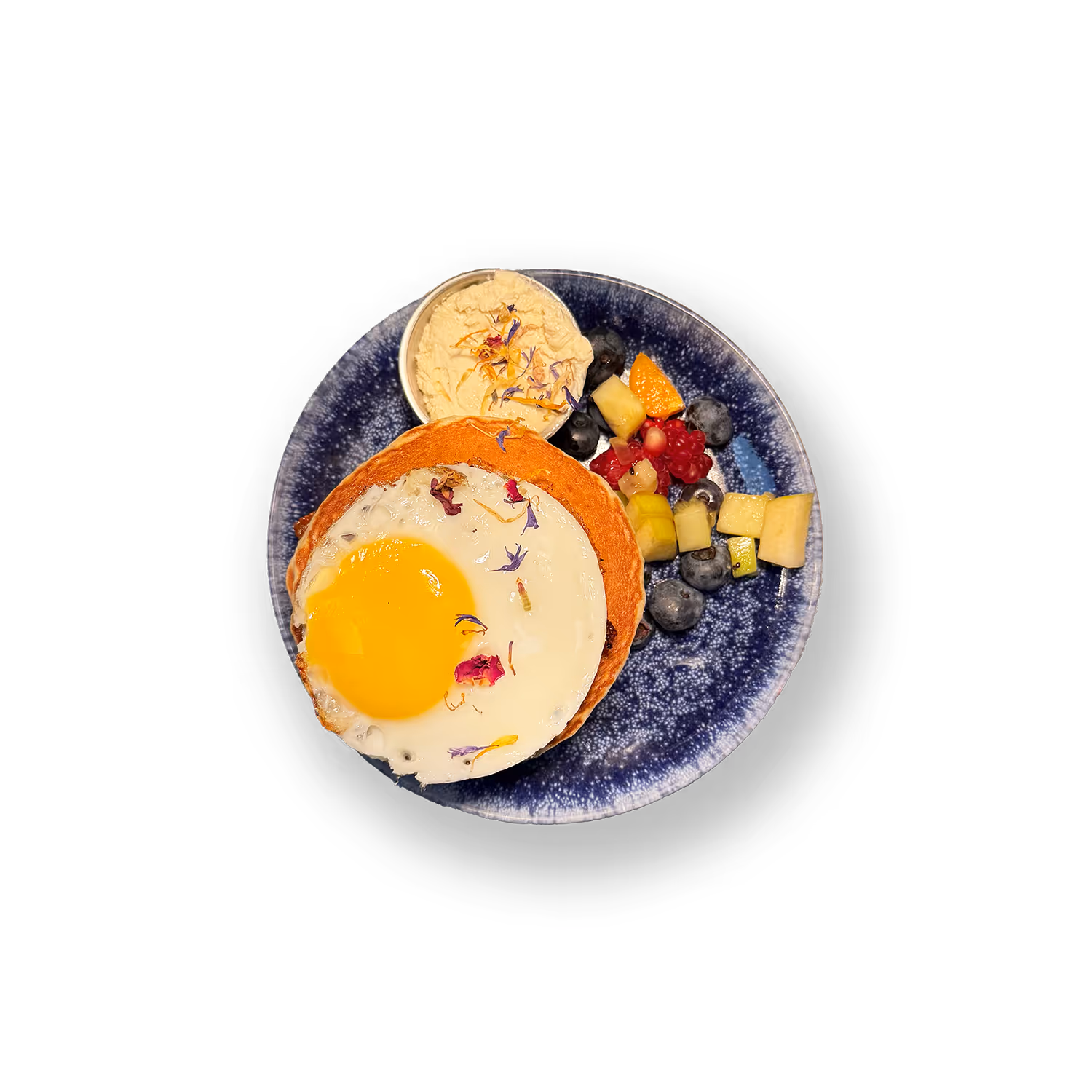 Bacon Pancakes
Knuspriger Bacon eingebacken in fluffigem Pancaketeig, Bio-Spiegelei & geschlagene Ahornsirupbutter