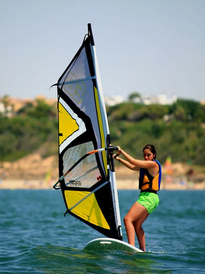 Xpedition-about-three-service-image