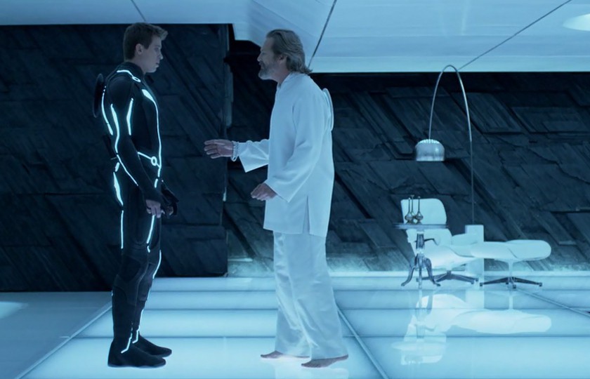 Tron: Legacy arco lamp