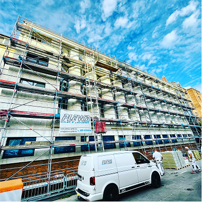 Installation PV-Anlage auf Geräteschuppen Huawei mit BYD