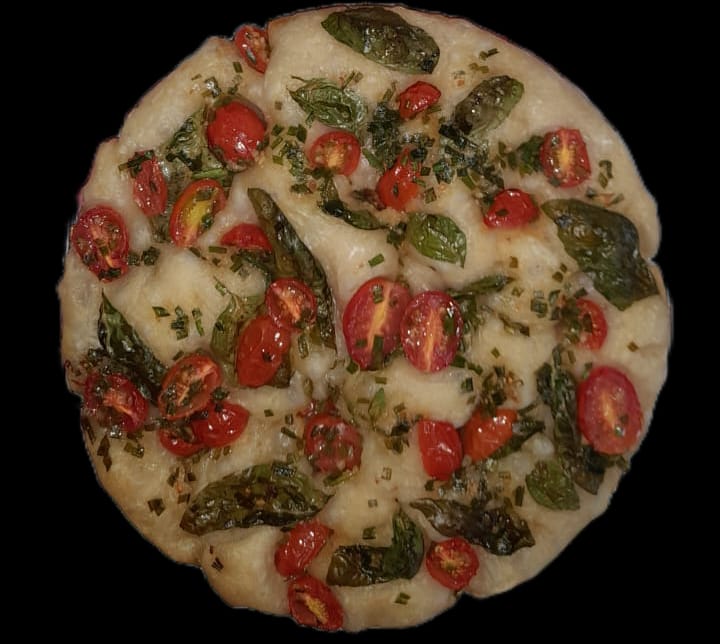 Foccasia: Tomato and Basil