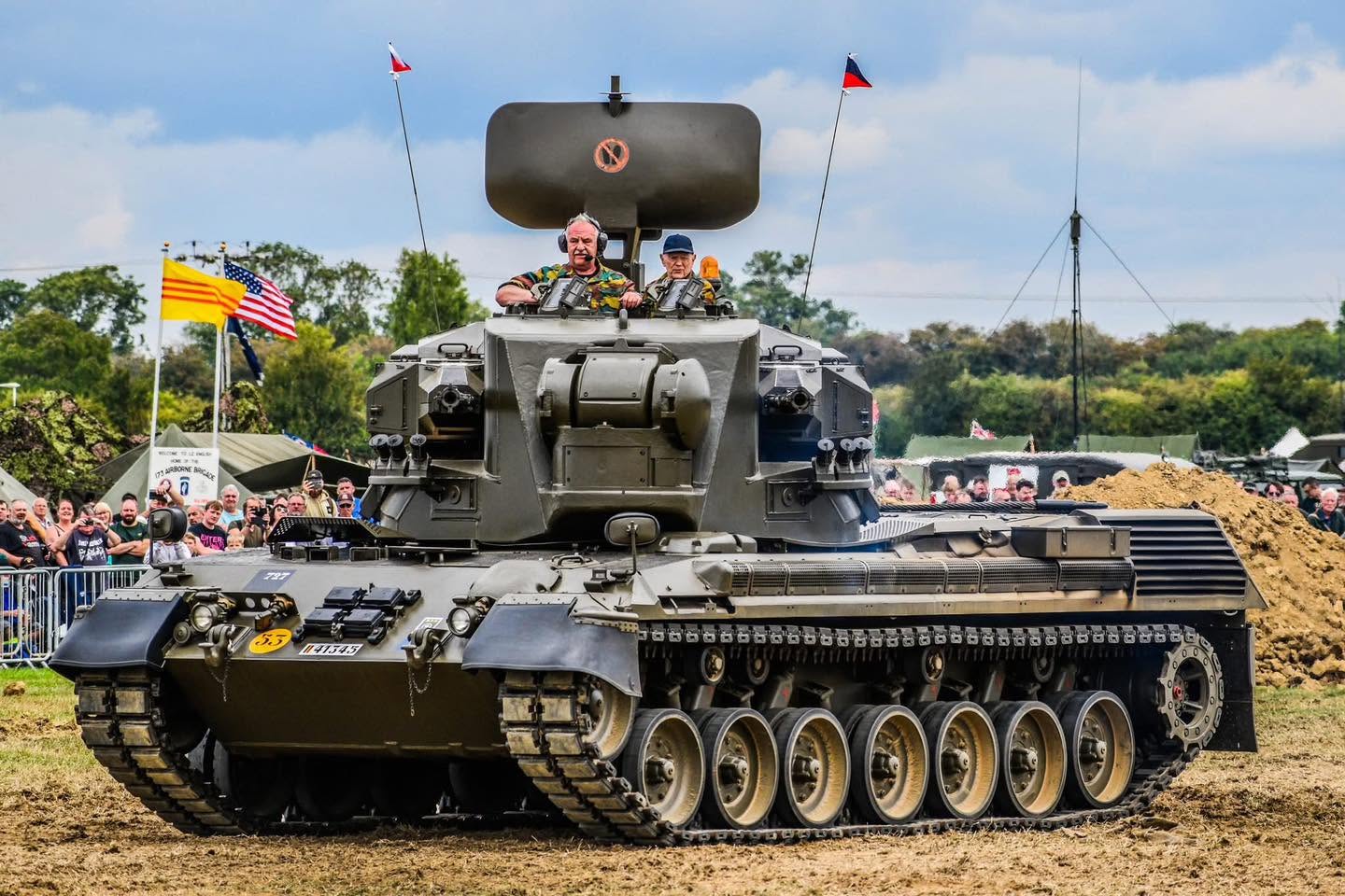 We’re excited to confirm the return of the incredible Flakpanzer Gepard to Operation Market Harborough this year 👏
This vehicle was a true star of the show last year, making its first public outing right here with us and it absolutely stole the attention of everyone who saw it in action. We cannot thank B & E Boys Ltd enough for their continued support.
We’re thrilled to have it back again for 2026, ready to make some serious noise and put on another unforgettable display.
If you saw it last year, you know what to expect… and if you didn’t, now’s your chance.
Just one warning… keep those drones locked up 
